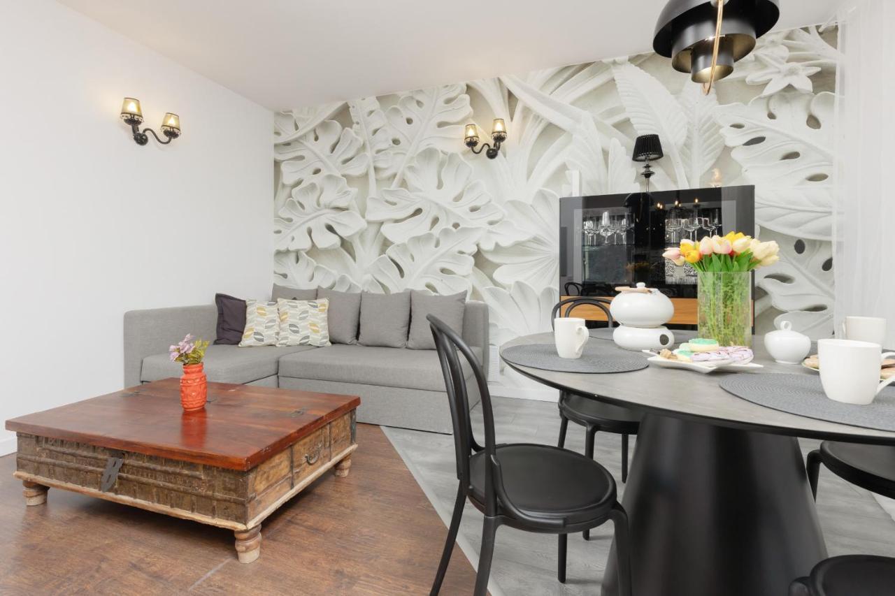 Blonia Wilanowskie Apartment Warsaw By Noclegi Renters Εξωτερικό φωτογραφία