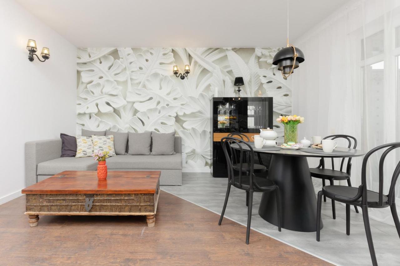 Blonia Wilanowskie Apartment Warsaw By Noclegi Renters Εξωτερικό φωτογραφία